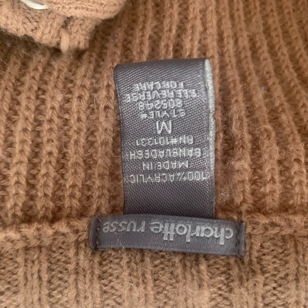 Sweater - Picture 5 of 5